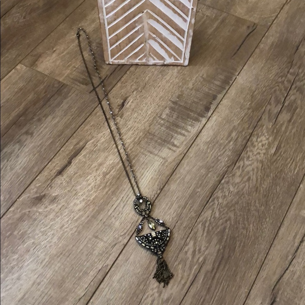 Statement necklace